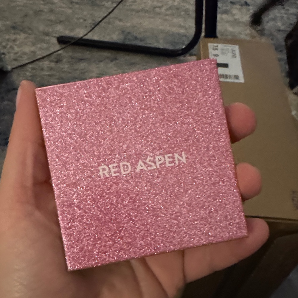 Empty Red Aspen Pink Glitter Compact